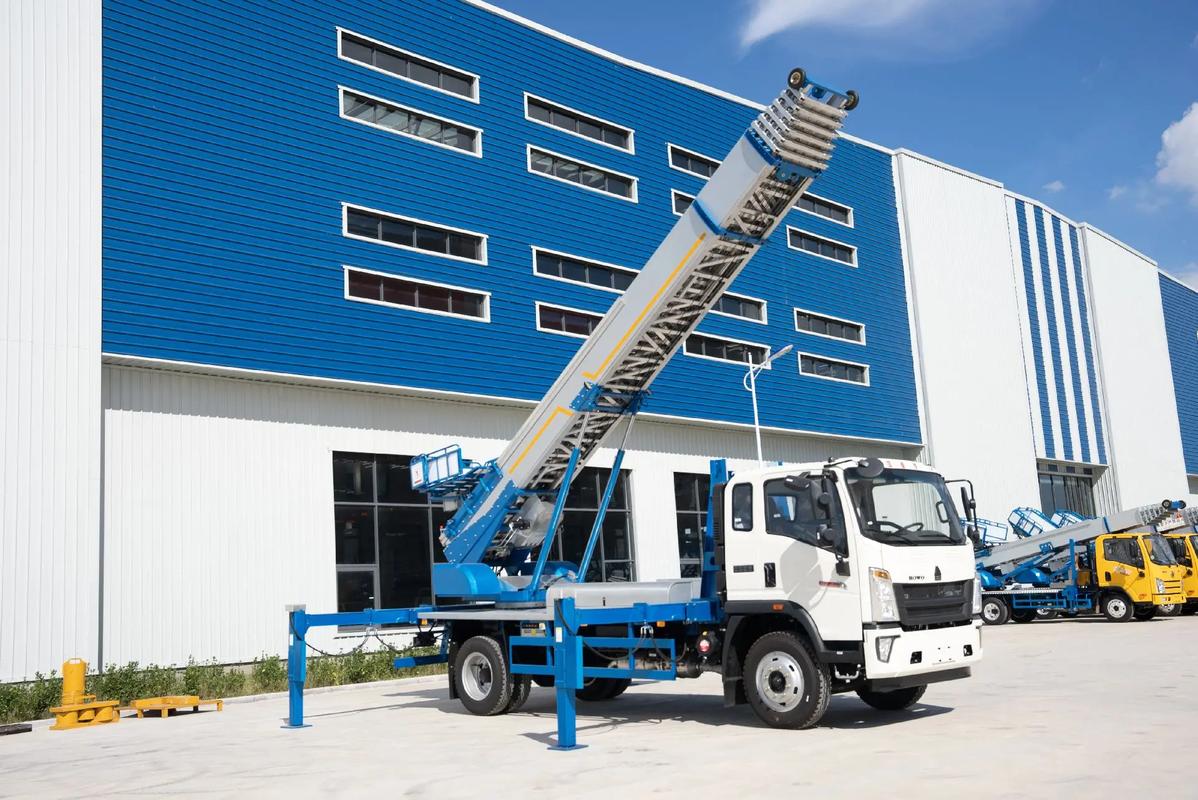 牙叉镇小型云梯车上料车租赁多少钱