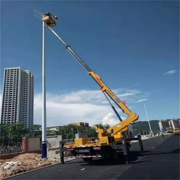 牙叉镇维修路灯的曲臂升降车出租