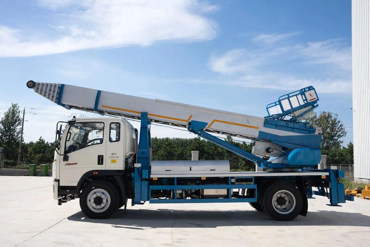 牙叉镇云梯上料车租赁费用